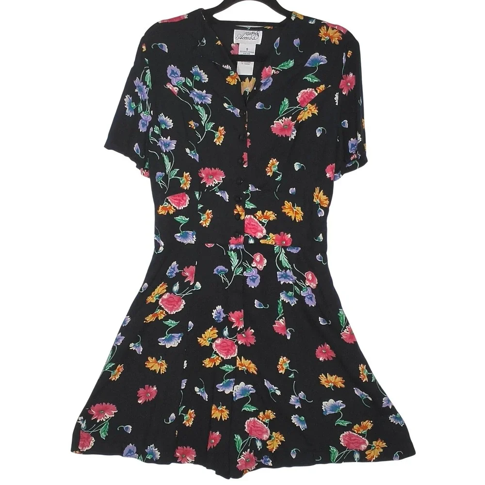 Access Vintage Floral Romper Shorts Women Small Black Short Sleeve‎ Button Front